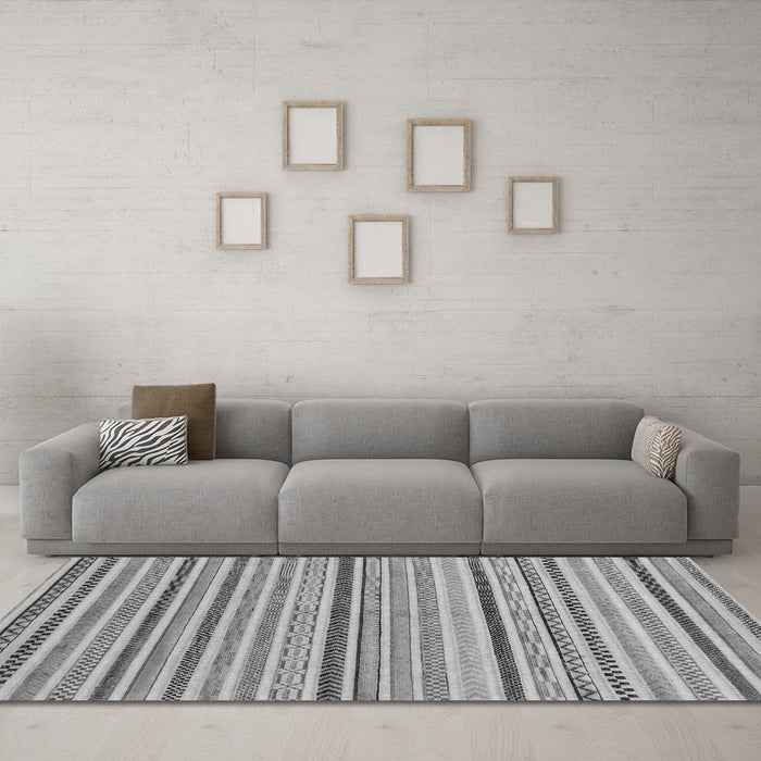 Machine Washable Abstract Gray Modern Rug in a Living Room,, wshabs2299gry