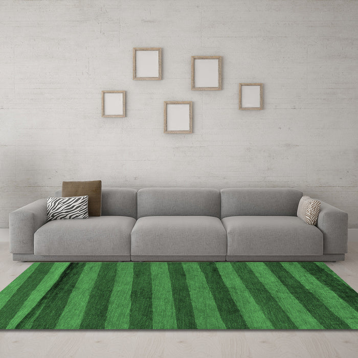 Machine Washable Abstract Emerald Green Modern Area Rugs in a Living Room,, wshabs22emgrn