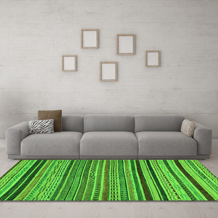 Machine Washable Abstract Green Modern Area Rugs in a Living Room,, wshabs2306grn