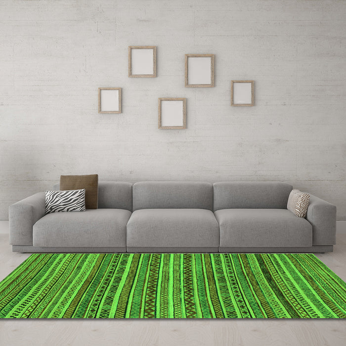 Machine Washable Abstract Green Modern Area Rugs in a Living Room,, wshabs2309grn