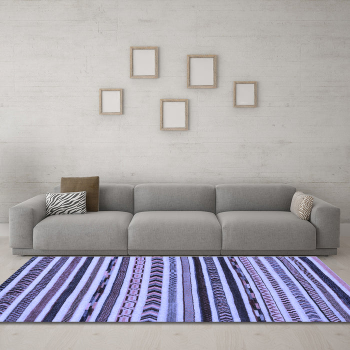 Machine Washable Oriental Blue Modern Rug in a Living Room, wshabs2318blu