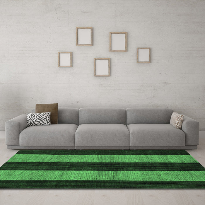 Machine Washable Abstract Emerald Green Modern Area Rugs in a Living Room,, wshabs231emgrn