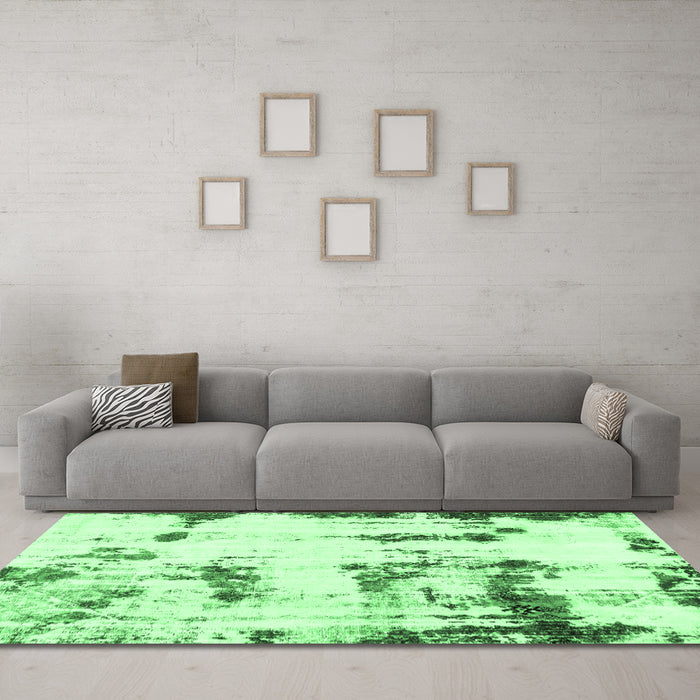 Machine Washable Abstract Emerald Green Modern Area Rugs in a Living Room,, wshabs2321emgrn