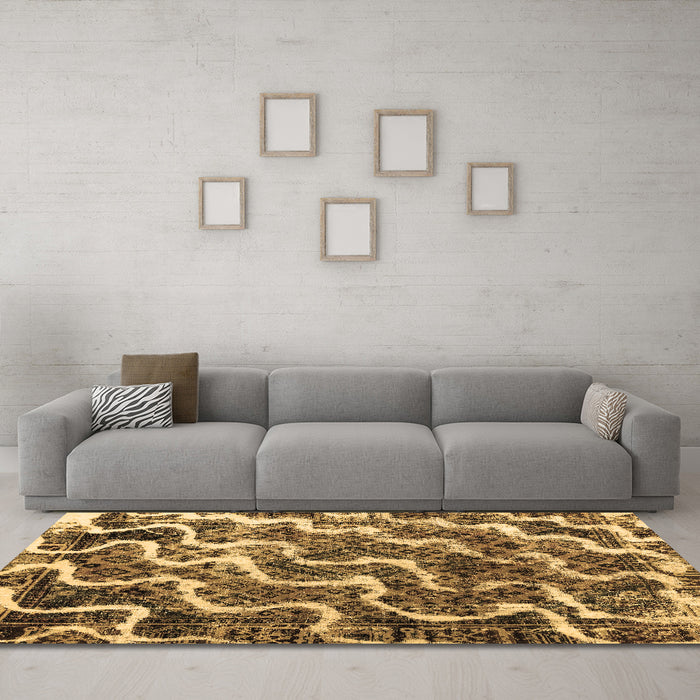 Machine Washable Abstract Brown Modern Rug in a Living Room,, wshabs2329brn