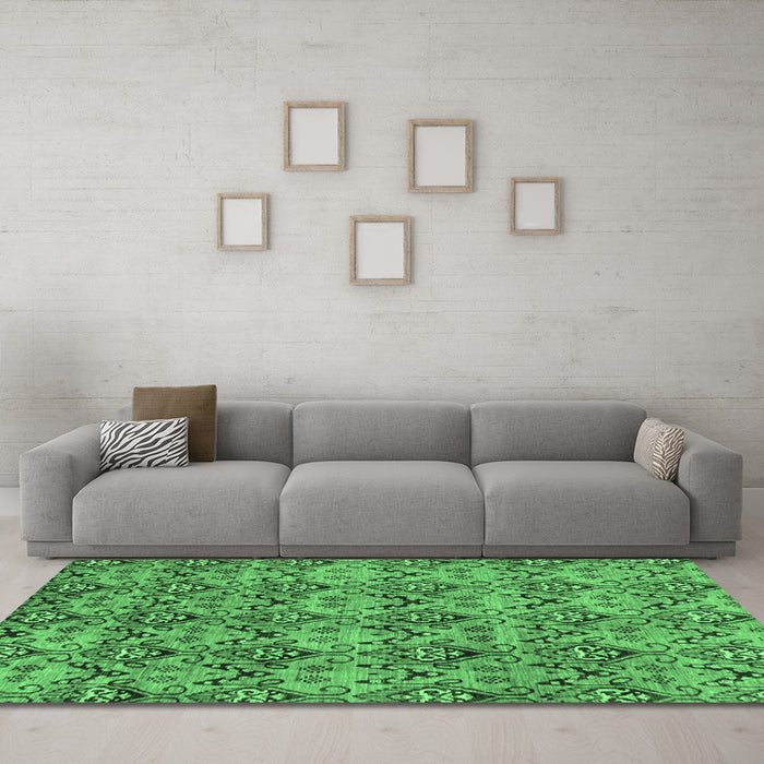 Machine Washable Abstract Emerald Green Modern Area Rugs in a Living Room,, wshabs232emgrn