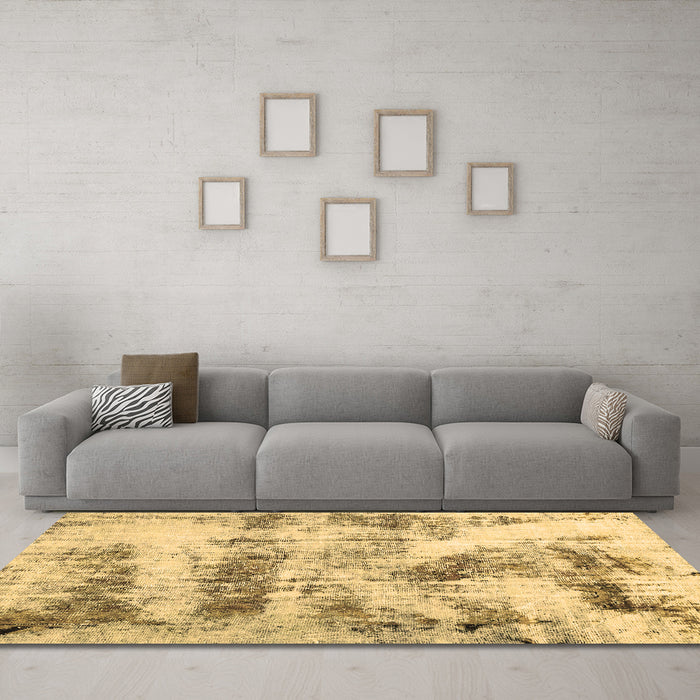 Machine Washable Abstract Brown Modern Rug in a Living Room,, wshabs2331brn