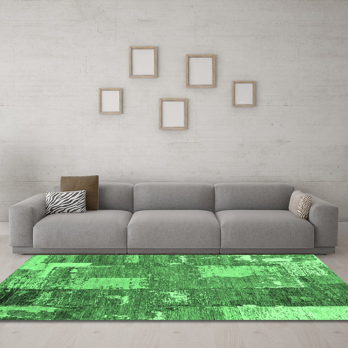 Machine Washable Patchwork Emerald Green Transitional Area Rugs in a Living Room,, wshabs2335emgrn
