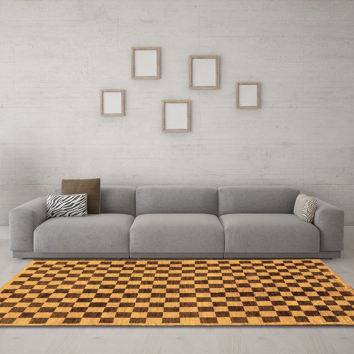 Machine Washable Checkered Brown Modern Rug in a Living Room,, wshabs233brn