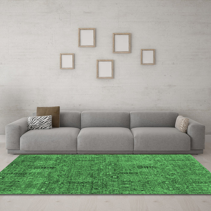Machine Washable Abstract Emerald Green Modern Area Rugs in a Living Room,, wshabs2341emgrn