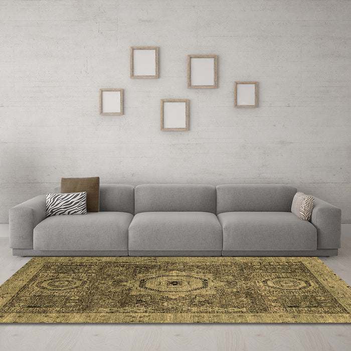 Machine Washable Abstract Brown Modern Rug in a Living Room,, wshabs2342brn