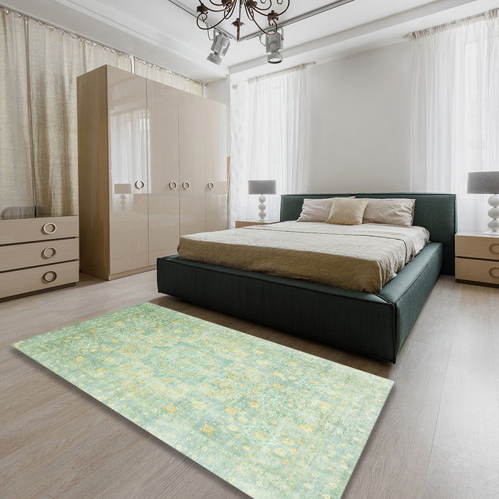Abstract Green Modern Rug in a Bedroom, abs2343