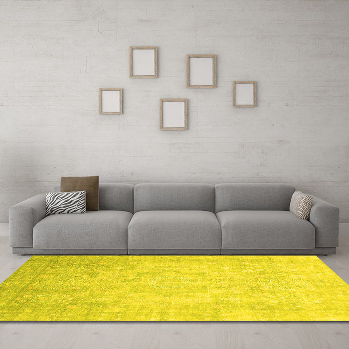 Machine Washable Abstract Yellow Modern Rug in a Living Room, wshabs2343yw