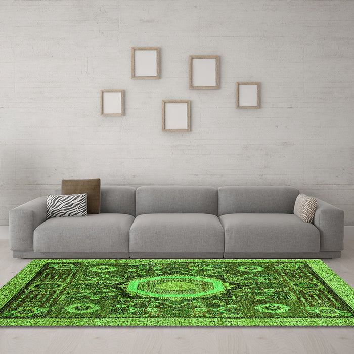 Machine Washable Abstract Green Modern Area Rugs in a Living Room,, wshabs2345grn