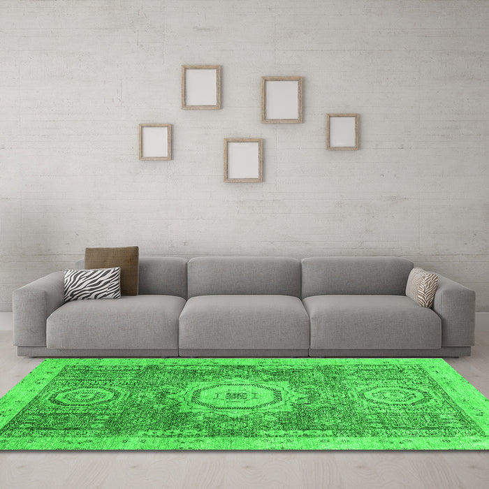 Machine Washable Abstract Green Modern Area Rugs in a Living Room,, wshabs2346grn