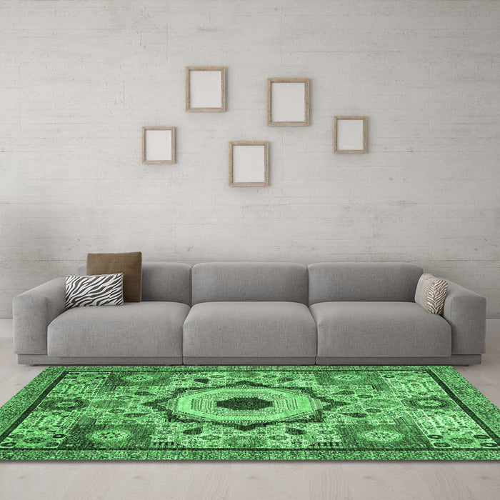 Machine Washable Abstract Emerald Green Modern Area Rugs in a Living Room,, wshabs2349emgrn