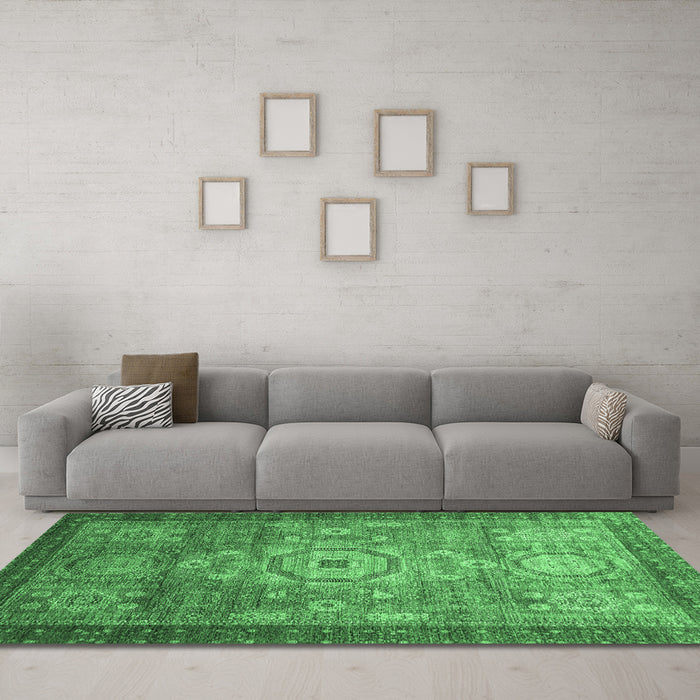 Machine Washable Abstract Emerald Green Modern Area Rugs in a Living Room,, wshabs2350emgrn