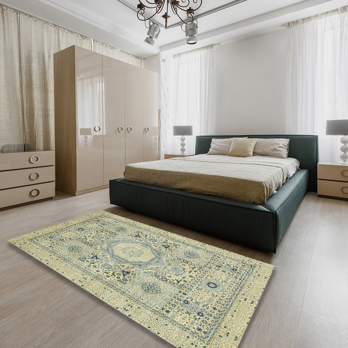 Abstract Brown Gold Modern Rug in a Bedroom, abs2351
