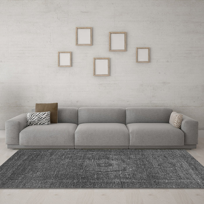 Machine Washable Abstract Gray Modern Rug in a Living Room,, wshabs2352gry