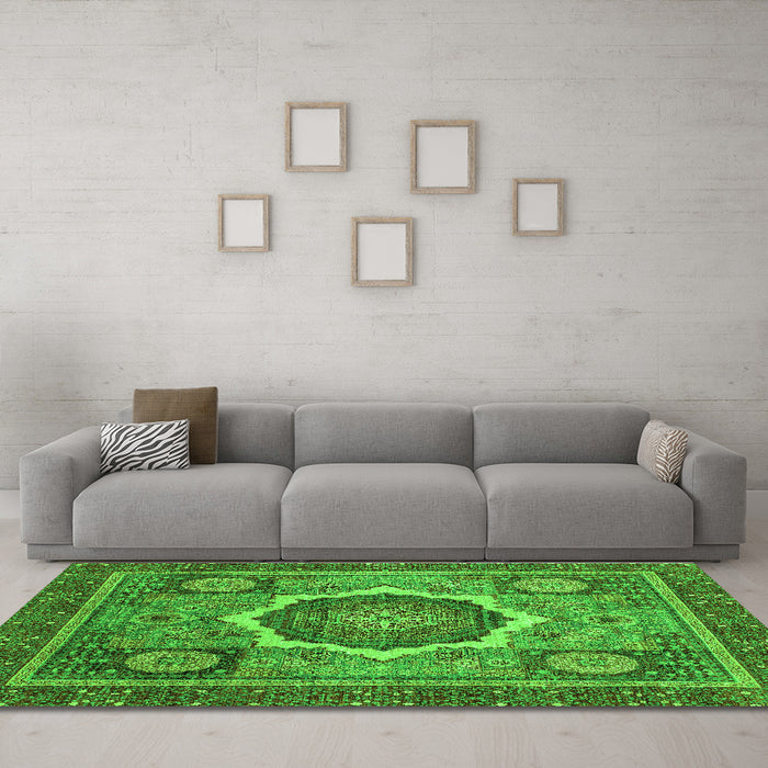 Machine Washable Abstract Green Modern Area Rugs in a Living Room,, wshabs2357grn