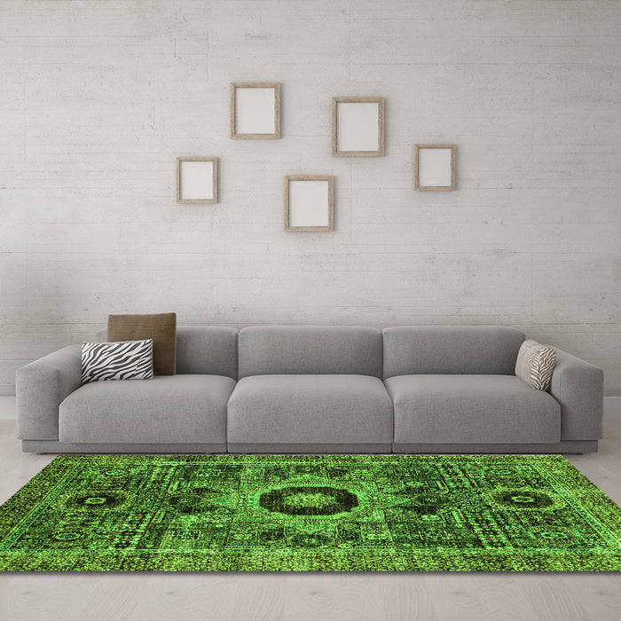 Machine Washable Abstract Green Modern Area Rugs in a Living Room,, wshabs2364grn