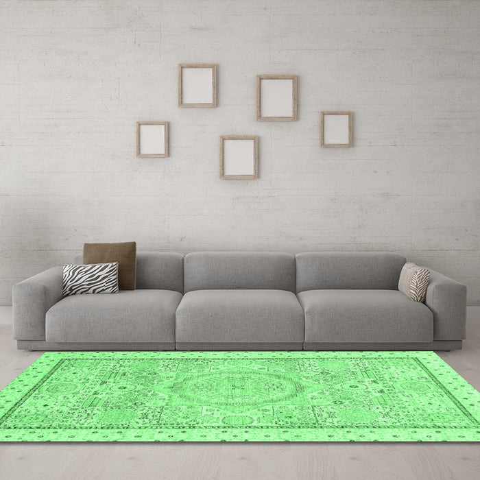 Machine Washable Abstract Emerald Green Modern Area Rugs in a Living Room,, wshabs2369emgrn