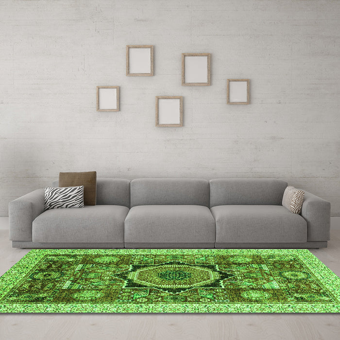 Machine Washable Abstract Green Modern Area Rugs in a Living Room,, wshabs2370grn