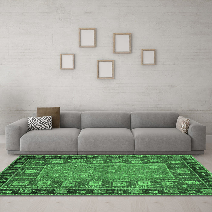 Machine Washable Animal Emerald Green Traditional Area Rugs in a Living Room,, wshabs2376emgrn