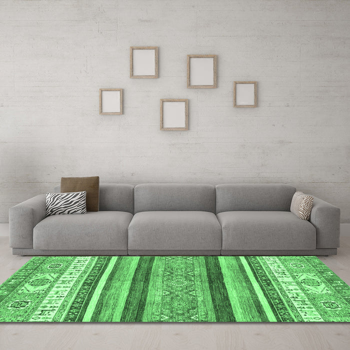 Machine Washable Abstract Emerald Green Modern Area Rugs in a Living Room,, wshabs2377emgrn