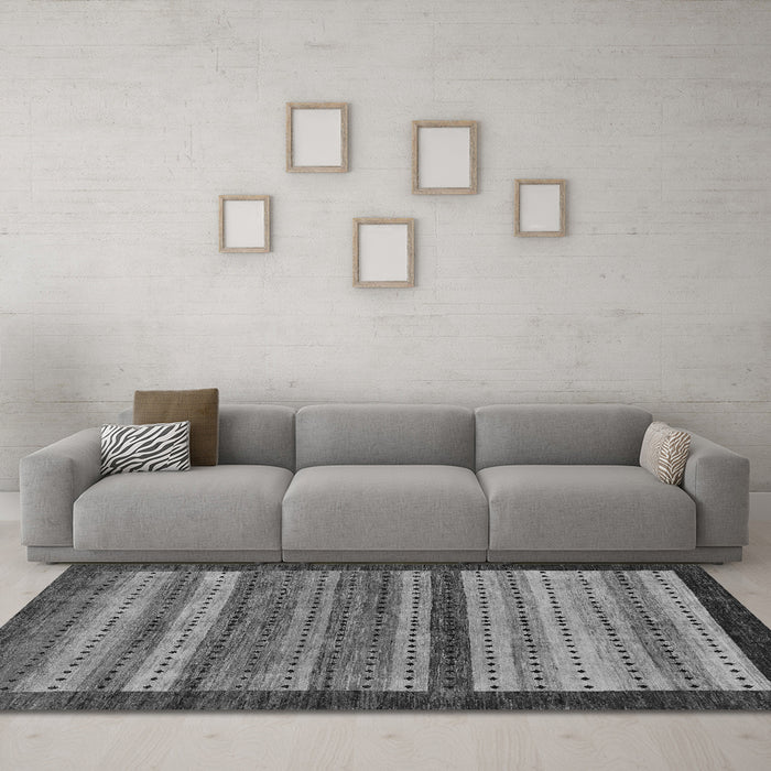 Machine Washable Abstract Gray Modern Rug in a Living Room,, wshabs237gry