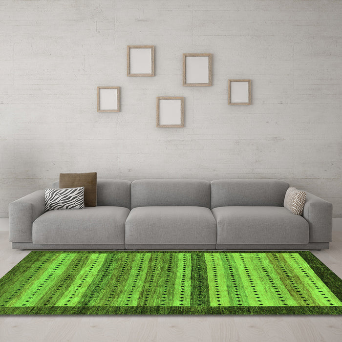 Machine Washable Abstract Green Modern Area Rugs in a Living Room,, wshabs237grn