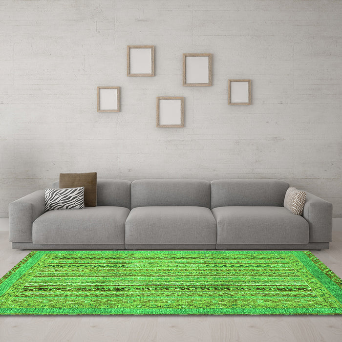 Machine Washable Abstract Green Modern Area Rugs in a Living Room,, wshabs2380grn