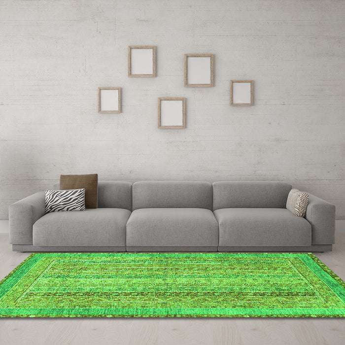 Machine Washable Abstract Green Modern Area Rugs in a Living Room,, wshabs2381grn