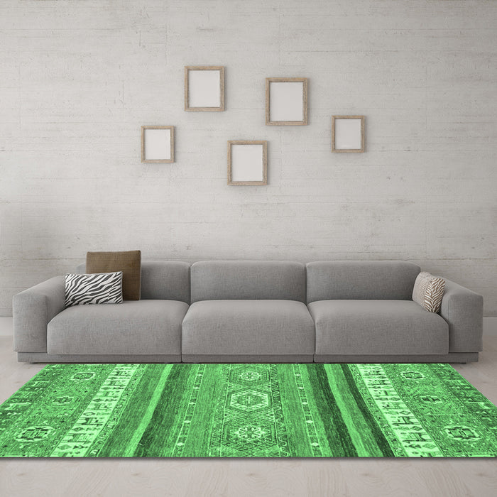 Machine Washable Abstract Emerald Green Modern Area Rugs in a Living Room,, wshabs2382emgrn