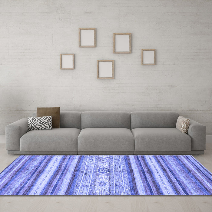 Machine Washable Abstract Blue Modern Rug in a Living Room, wshabs2388blu