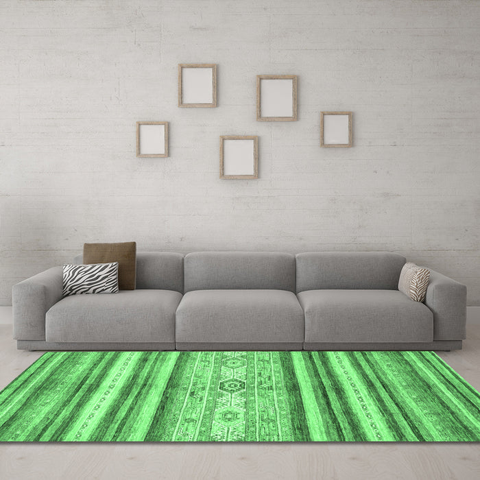 Machine Washable Abstract Emerald Green Modern Area Rugs in a Living Room,, wshabs2388emgrn