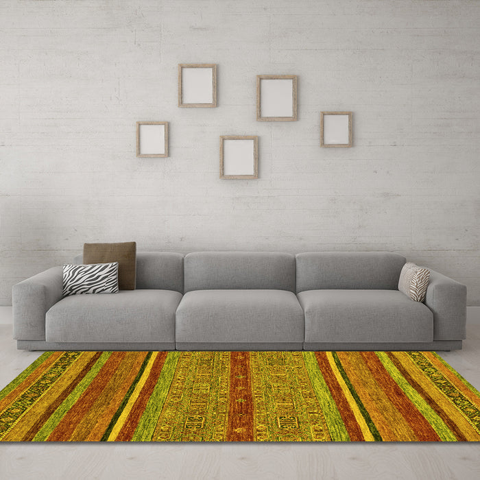 Machine Washable Abstract Yellow Modern Rug in a Living Room, wshabs2389yw