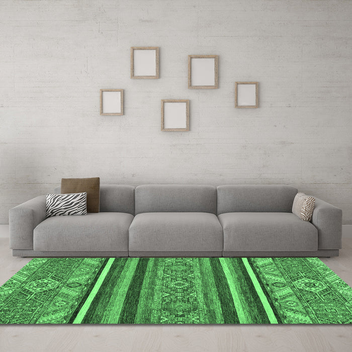 Machine Washable Abstract Emerald Green Modern Area Rugs in a Living Room,, wshabs2391emgrn