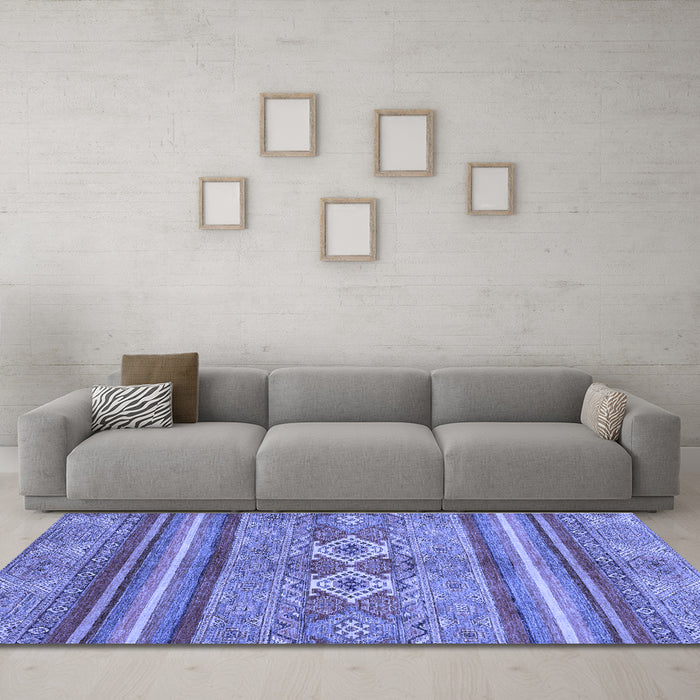 Machine Washable Abstract Blue Modern Rug in a Living Room, wshabs2395blu