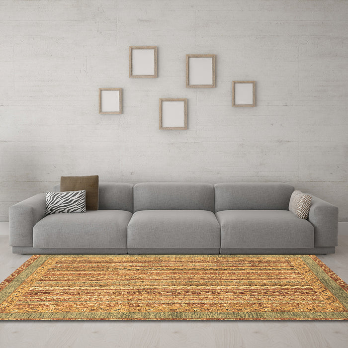 Machine Washable Abstract Brown Modern Rug in a Living Room,, wshabs2398brn