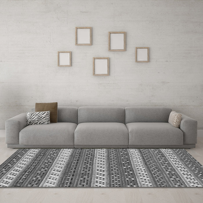 Machine Washable Abstract Gray Modern Rug in a Living Room,, wshabs239gry