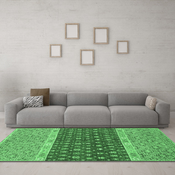 Machine Washable Oriental Emerald Green Modern Area Rugs in a Living Room,, wshabs2403emgrn