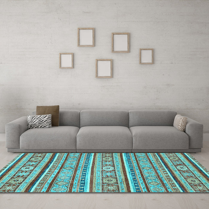 Machine Washable Oriental Light Blue Modern Rug in a Living Room, wshabs2408lblu