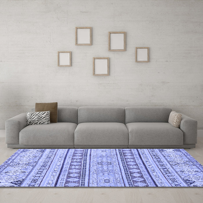 Machine Washable Abstract Blue Modern Rug in a Living Room, wshabs2420blu