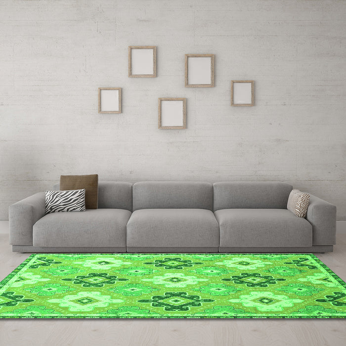 Machine Washable Abstract Green Modern Area Rugs in a Living Room,, wshabs2423grn