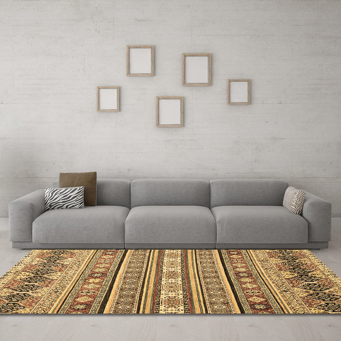 Machine Washable Abstract Brown Modern Rug in a Living Room,, wshabs2427brn