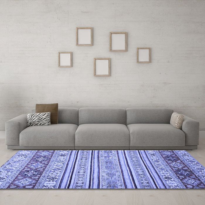Machine Washable Abstract Blue Modern Rug in a Living Room, wshabs2430blu