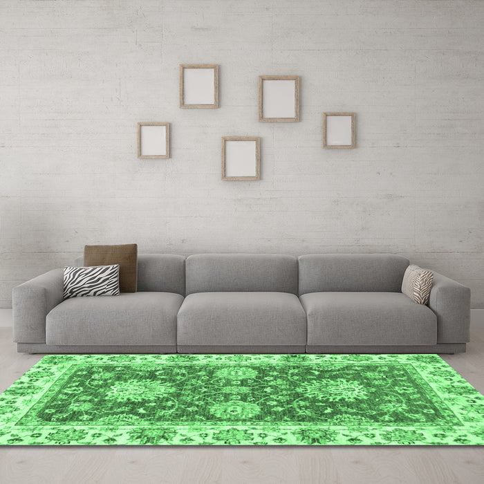 Machine Washable Oriental Emerald Green Traditional Area Rugs in a Living Room,, wshabs2433emgrn