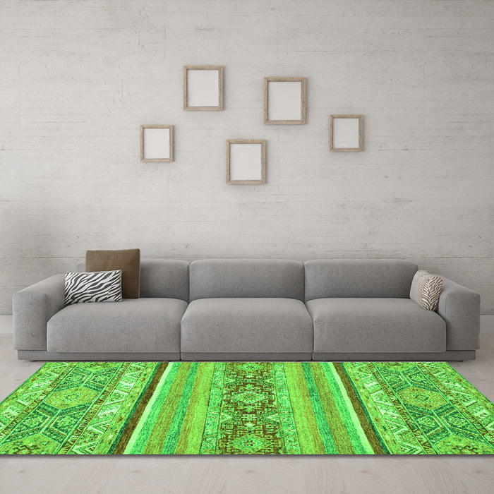 Machine Washable Abstract Green Modern Area Rugs in a Living Room,, wshabs2441grn
