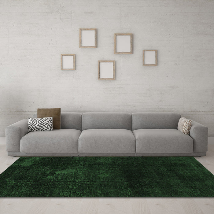 Machine Washable Abstract Emerald Green Modern Area Rugs in a Living Room,, wshabs2447emgrn