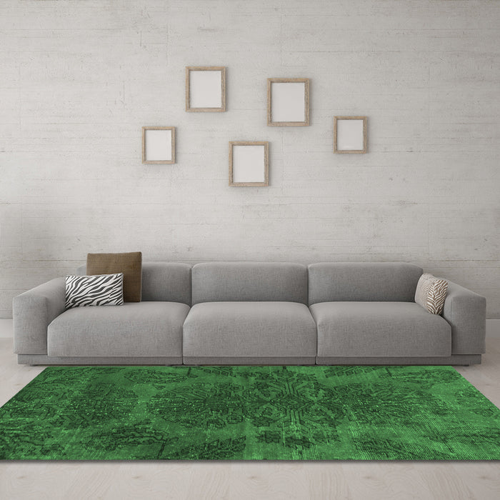 Machine Washable Abstract Emerald Green Modern Area Rugs in a Living Room,, wshabs2449emgrn